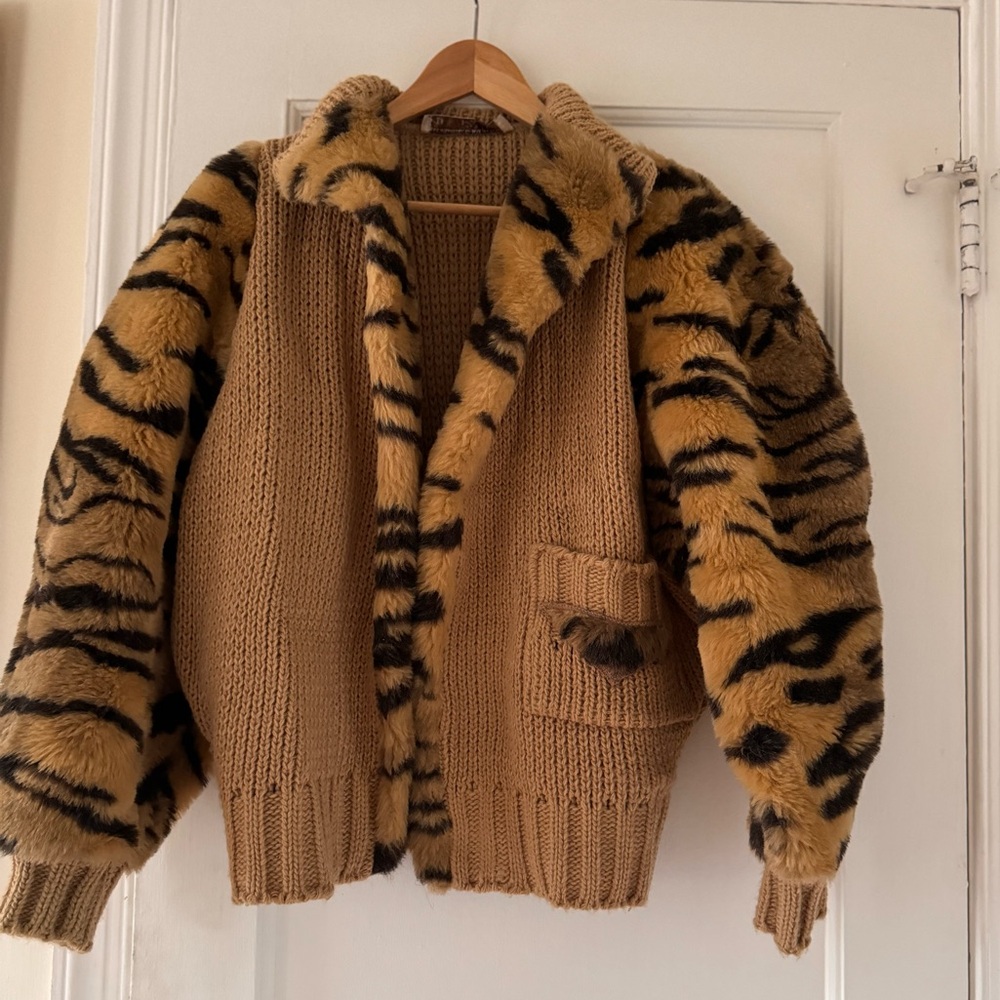 Vintage Chaumière Aux Tricots Paris Knitted Sweater Cardigan Cabin Cottagecore